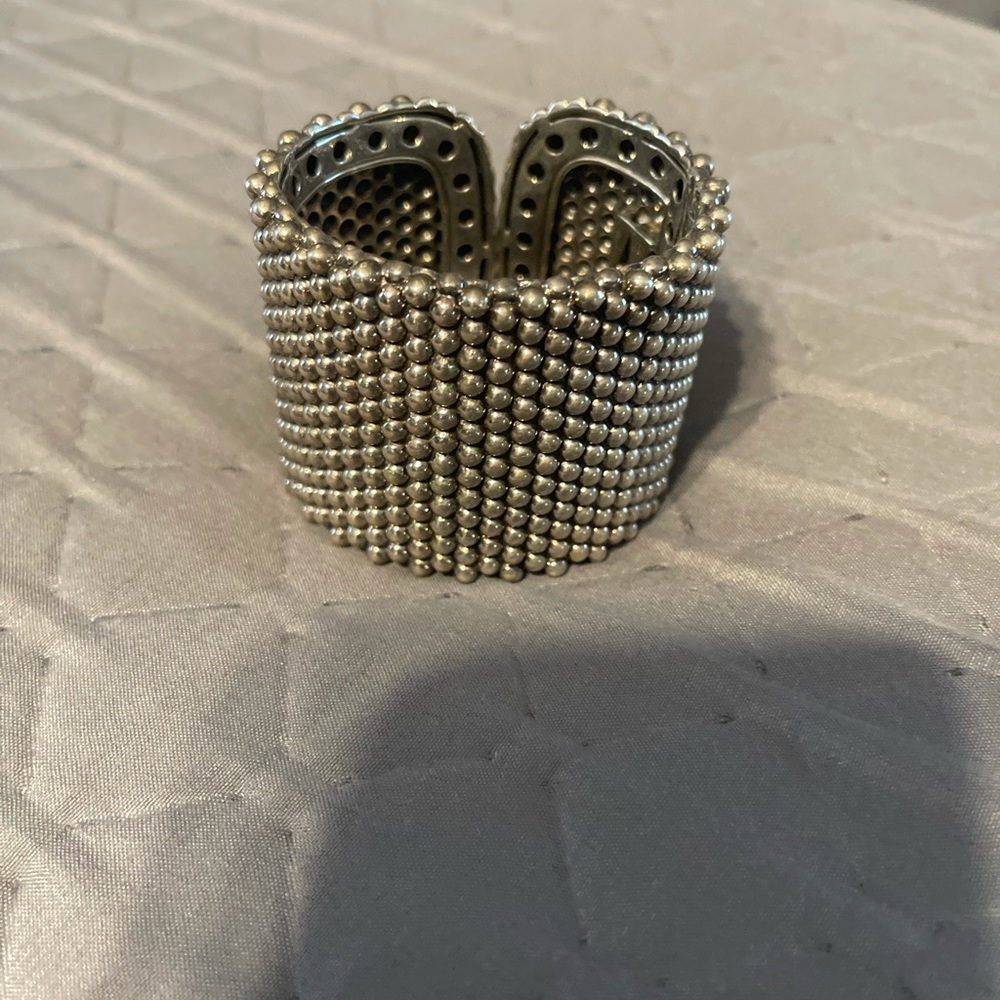 Large Lagos Cuff